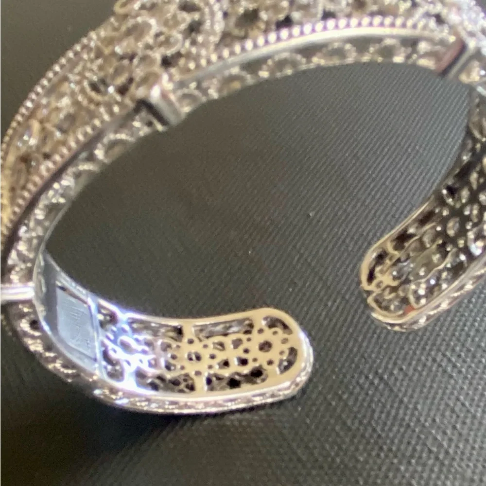 Judith Ripka bracelet - Picture 9 of 13